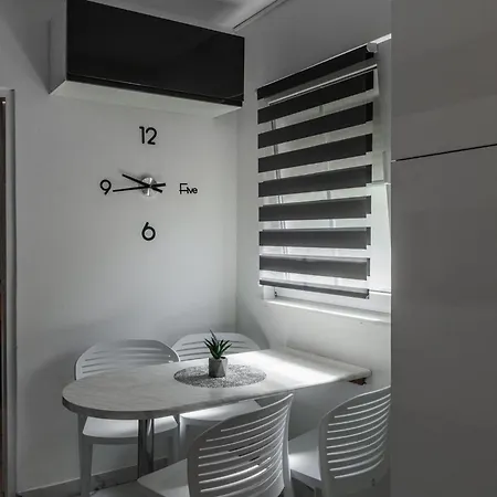 Simic Appartement Vir